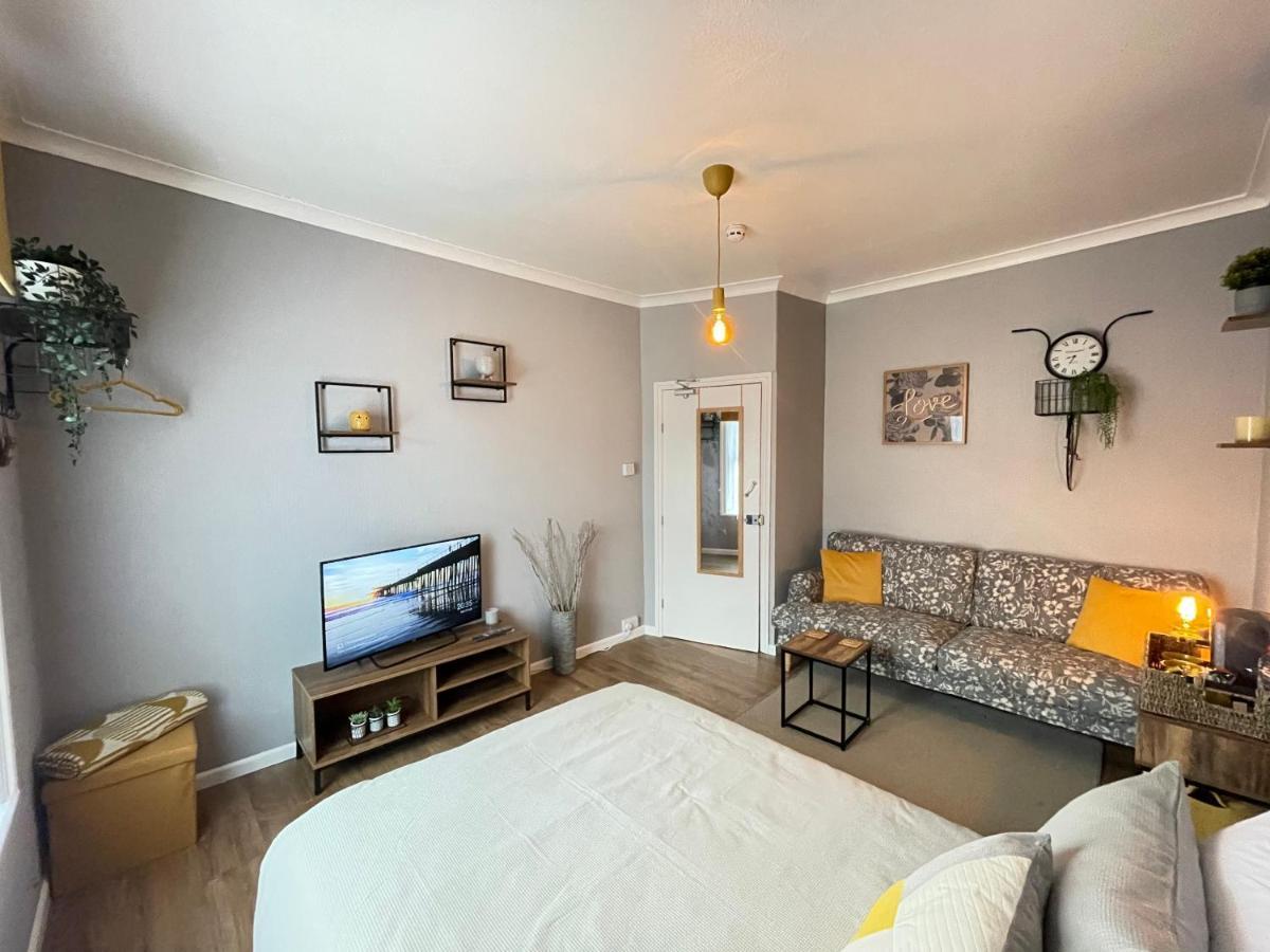 Westend Holiday Room 4 Брекон Экстерьер фото