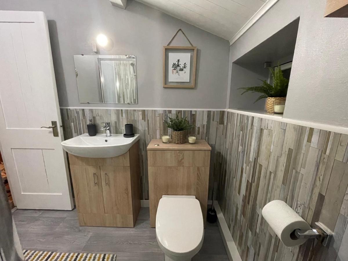 Westend Holiday Room 4 Брекон Экстерьер фото